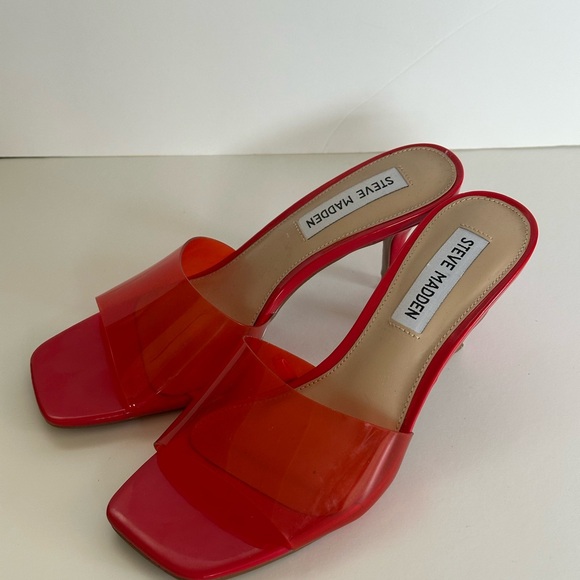 Steve Madden Red Heels Elegant Mule Sandals - Picture 5 of 8